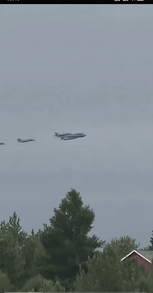 开打了！这次是真的起了杀心了！
           据央视新闻消息，美军的两大