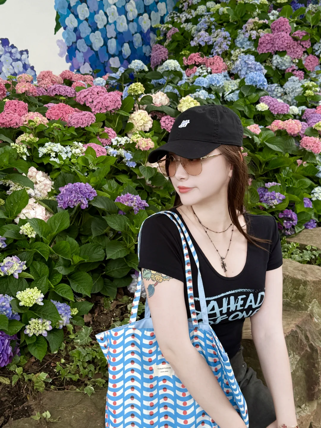 满眼都是绣球花