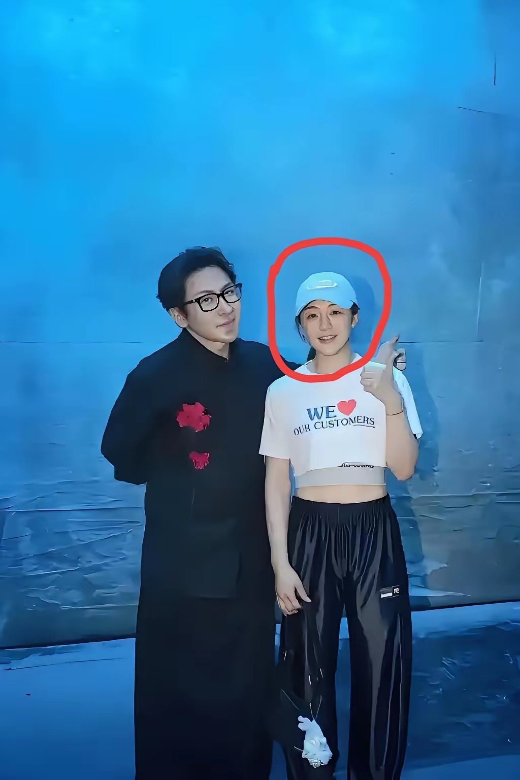 国乒里最时尚最漂亮最潮流的女孩子非她莫属。 