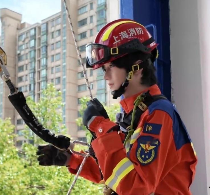 我真的笑死了切到这一幕 ​​​