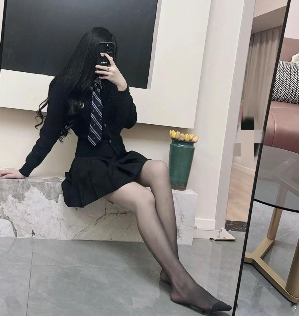 还没睡的🙌 ​​​