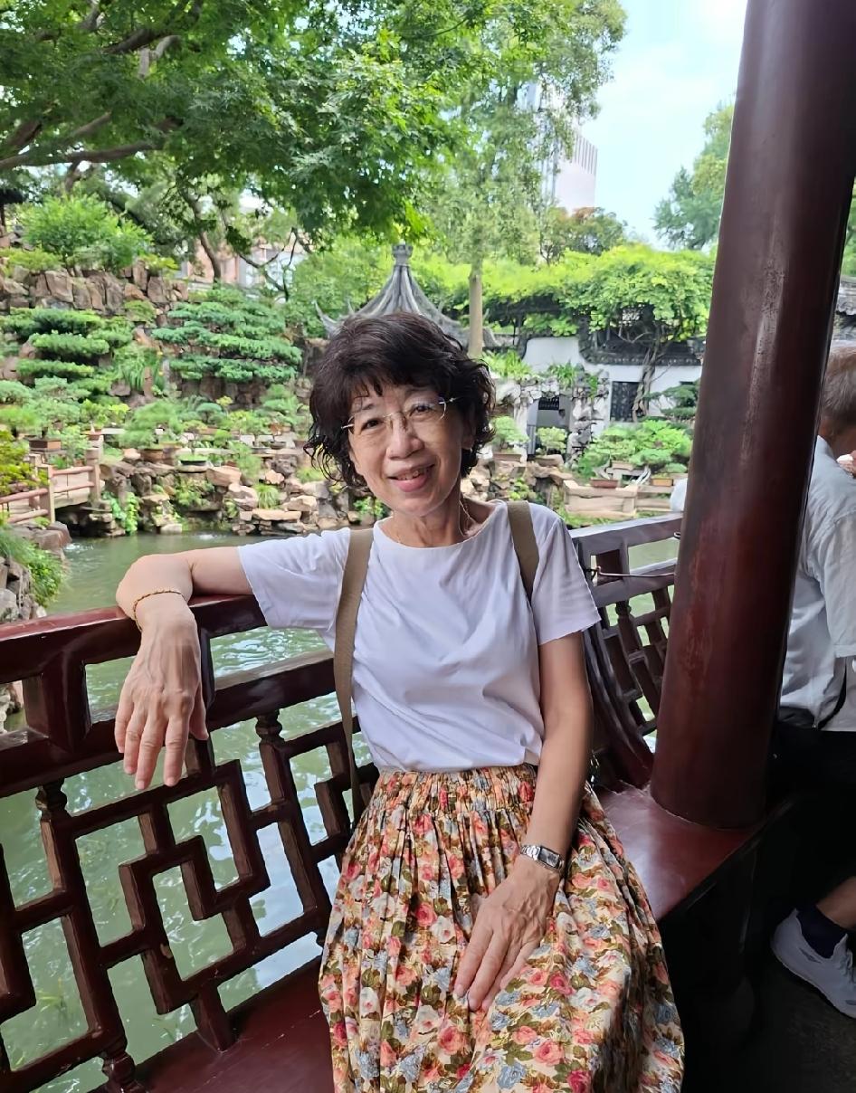 台湾民众党柯文哲的妻子陈佩琪前些天到大陆的杭州、上海、北京旅游了一圈，她还没有回