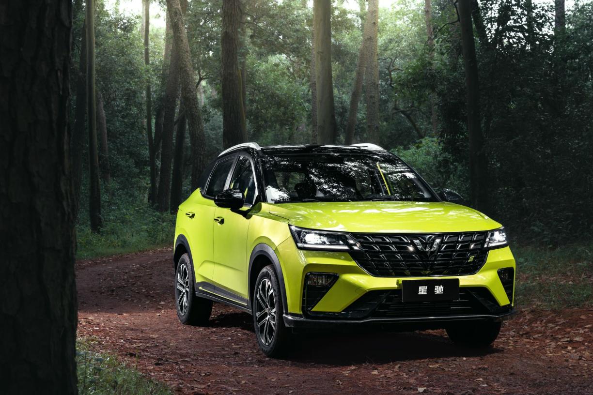 十一长假想买车自驾，这两款5万级的车型，你更倾向谁？
 
最近有位朋友想买车，他