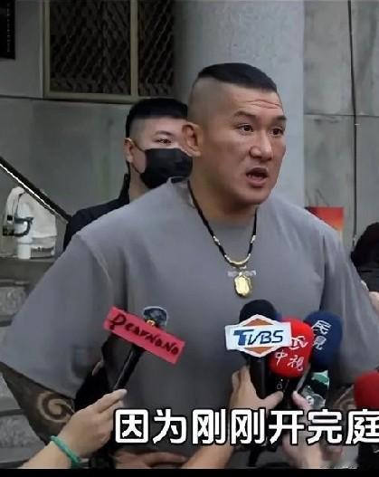 实在没想到网红“馆长”被关了，出来后自己都说觉得难以置信，就因为在网上的一句话，