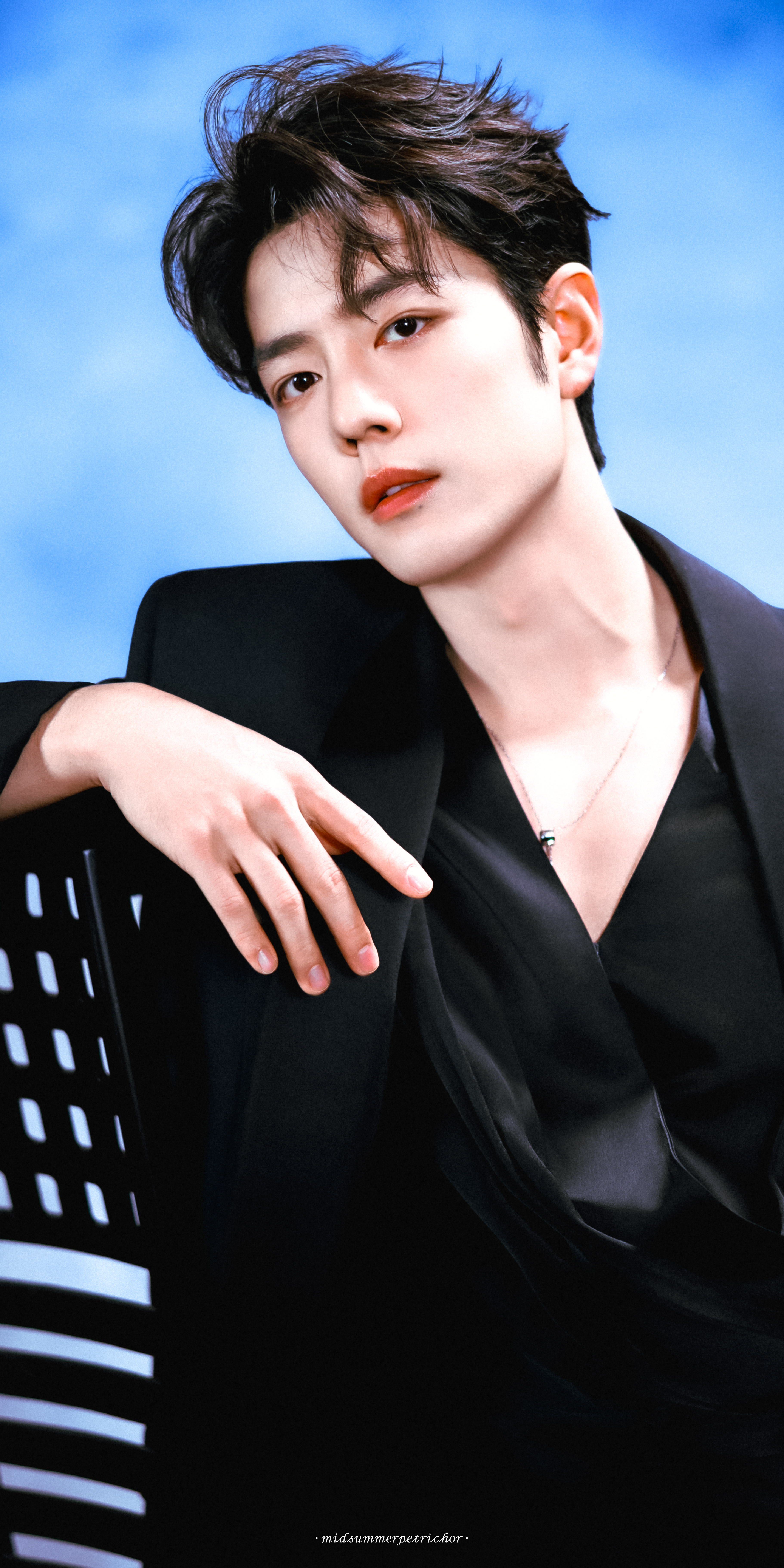 你就像星空，让我不知所措，也让我心动不已。肖战种草了超多单品📮肖战故意把穿什么