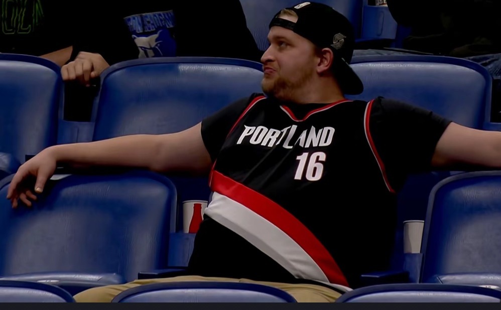 留着吧，这张图以后会成为经典！这才第一年，不要急。 