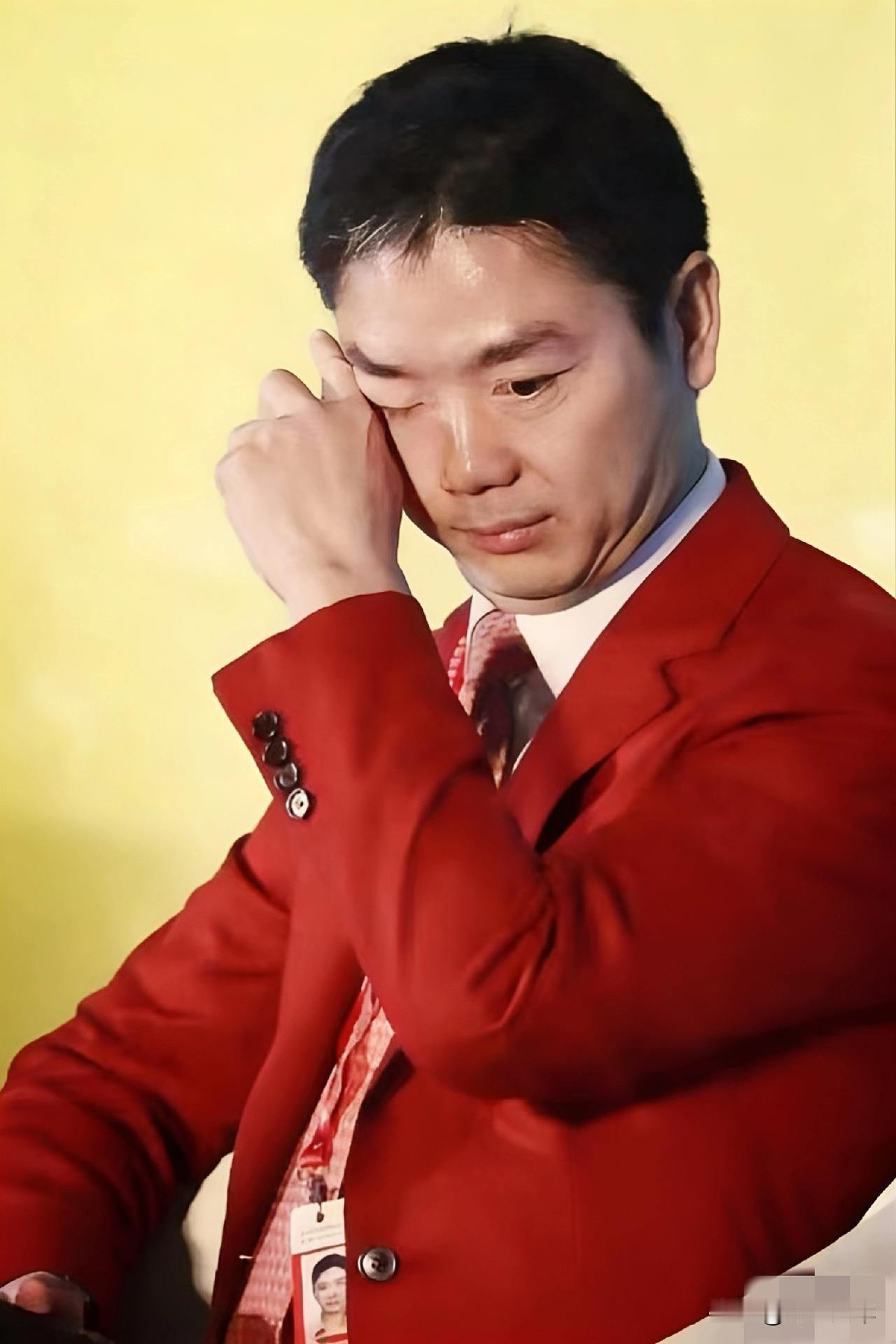 全网最倒霉的人，估计就是刘强东本人了！京东在法国巴黎的仓库被人一锅端了，损失3个