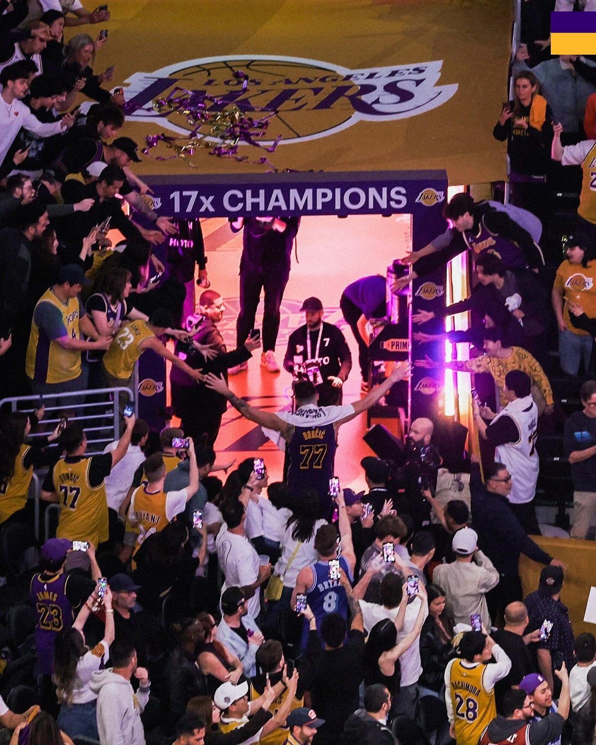 Laker Show詹姆斯东契奇里夫斯 ​​​