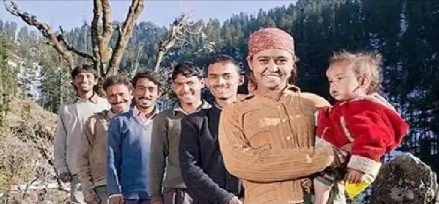 印度“一妻多夫”该如何生活？妻子苦不堪言：和五兄弟轮流过夜，一点都不幸福。印度北