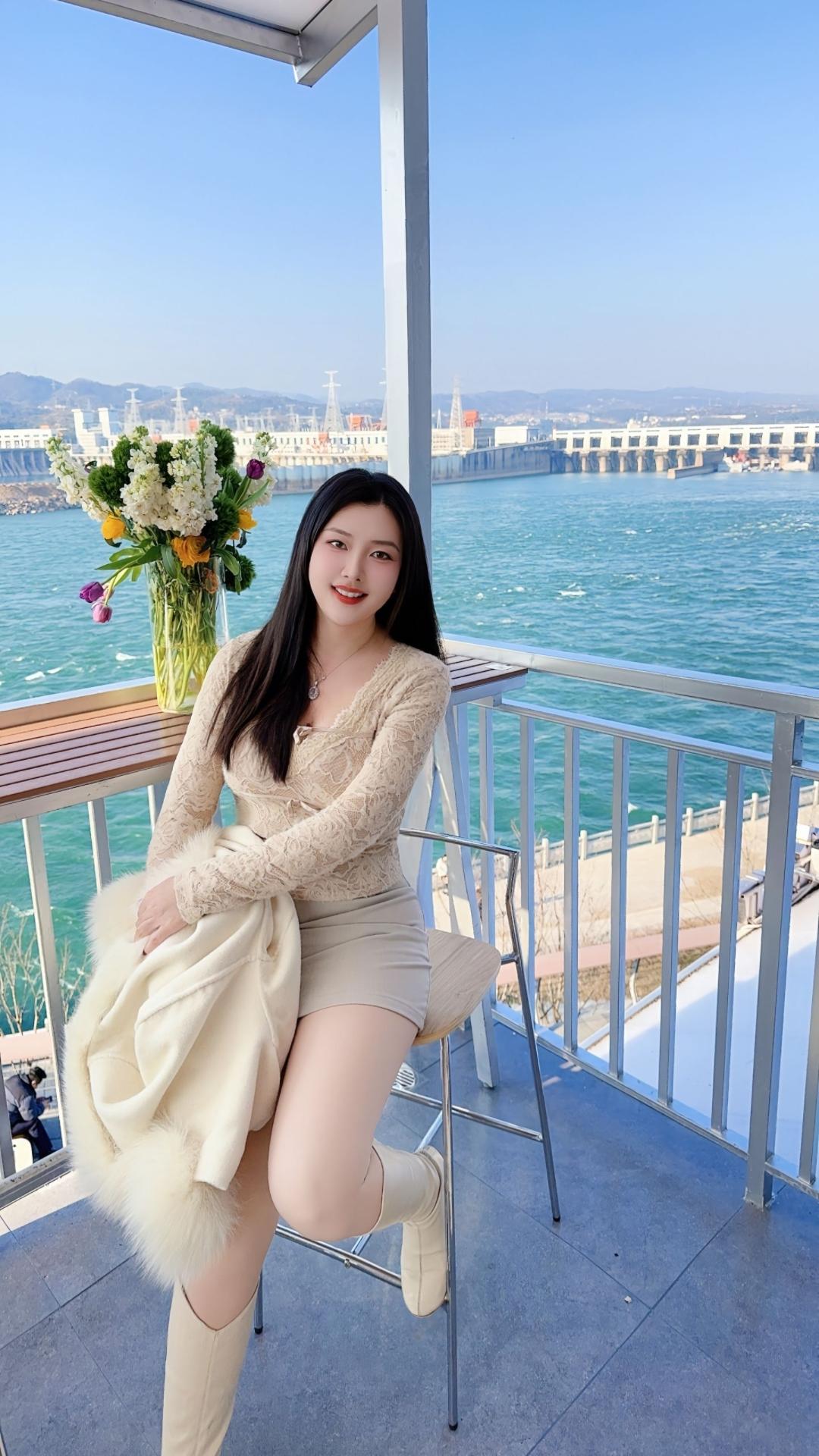 运气爆棚的一天！分享一张最近随手拍的照片什么样的穿搭可以成为气质女神? 晒出今天