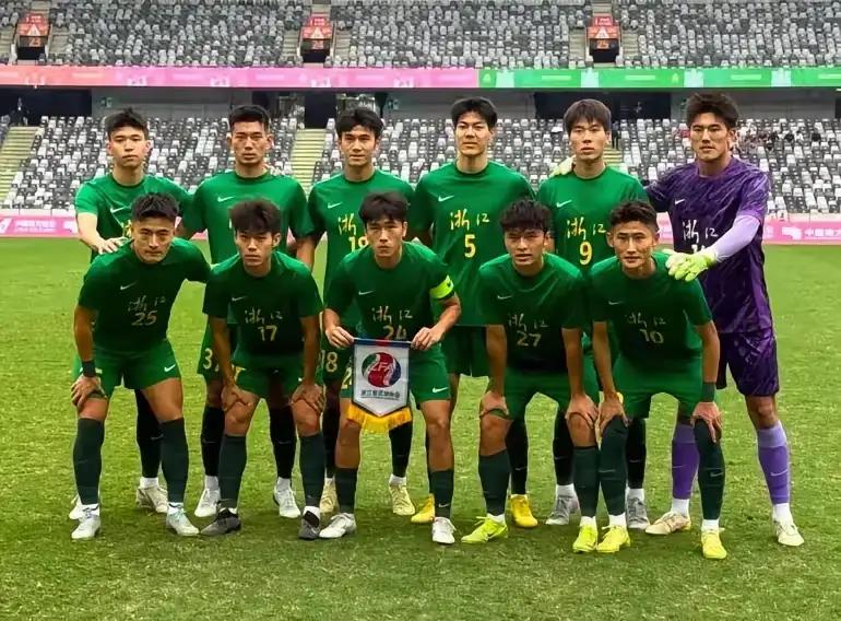 王钰栋领衔的浙江U20，全运会上被认为是争冠热门。结果0-1不敌新疆队，爆了一个