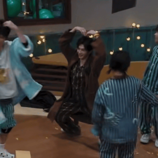 陈哲远说密逃这期太好笑了怎么会这么可爱 