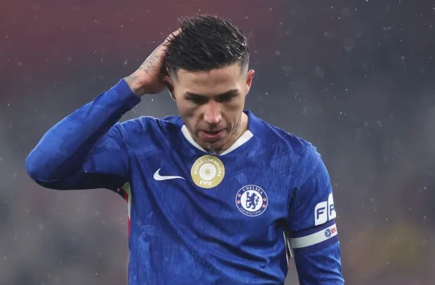 对阵曼联，恩佐是否还会担任队长？罗西尼尔：我们有一个队委会，我们（星期五）会做出