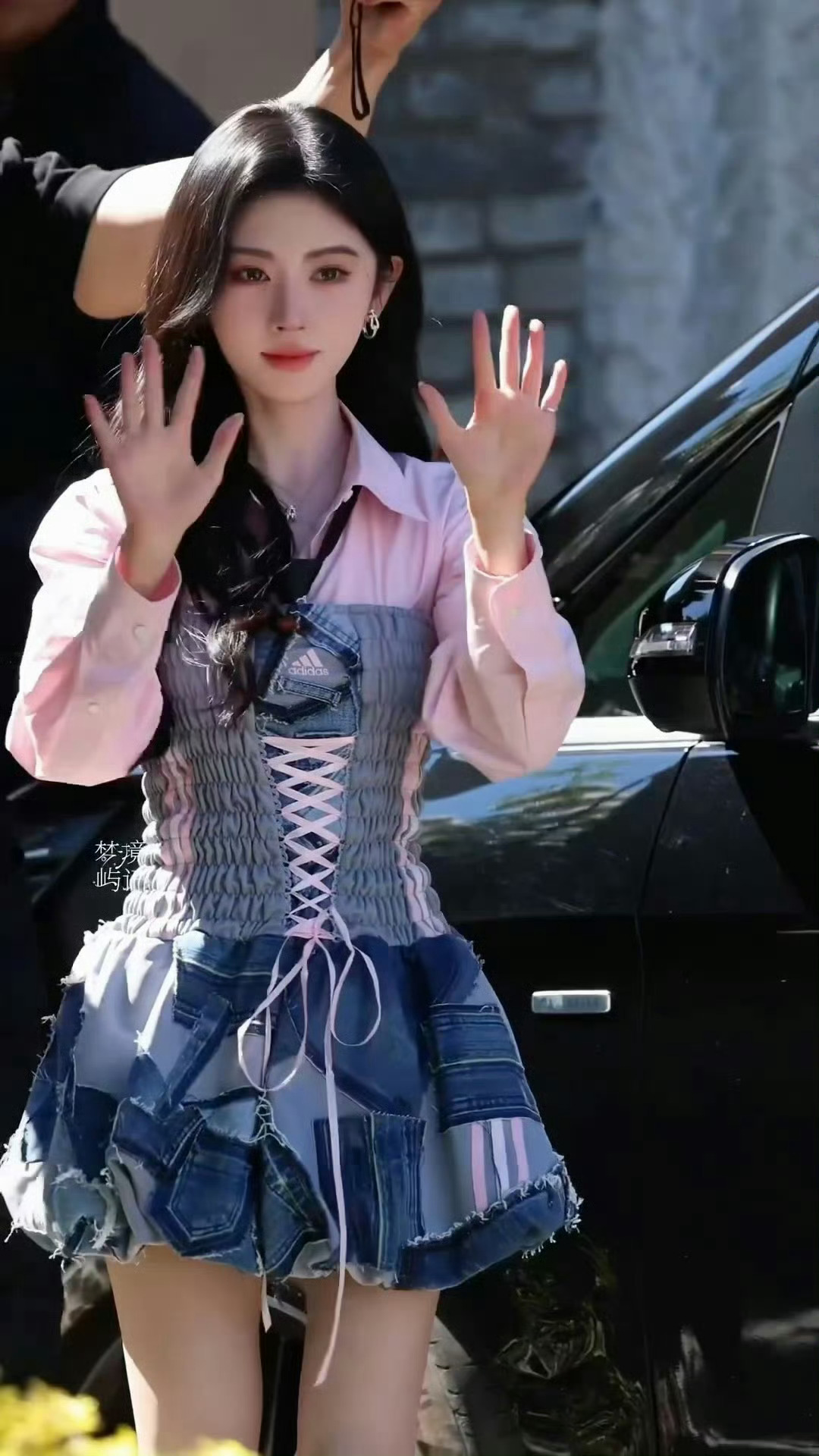 鞠婧祎鞠婧祎樱花公主这两天看完路透的我只想说：姐姐你真漂亮～好想赶紧看到我们阿黛