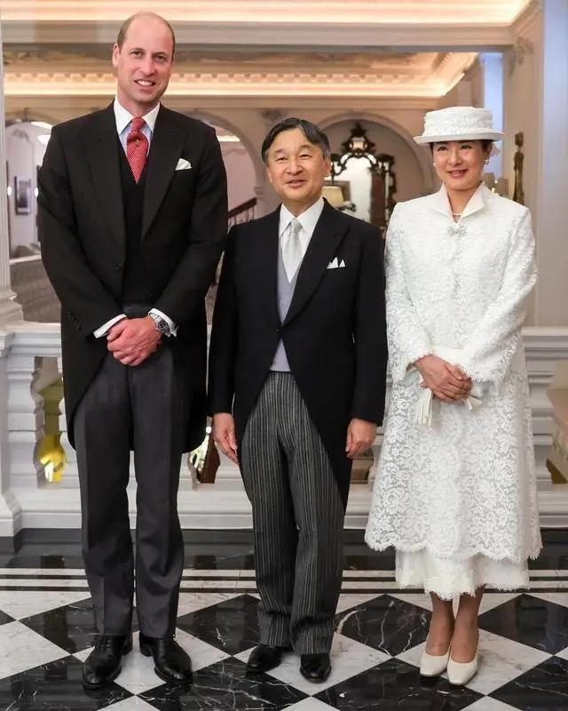 悠仁亲王能否像德仁天皇一样处理好外交关系？能力有限，不过是傀儡罢了。
德仁天皇很