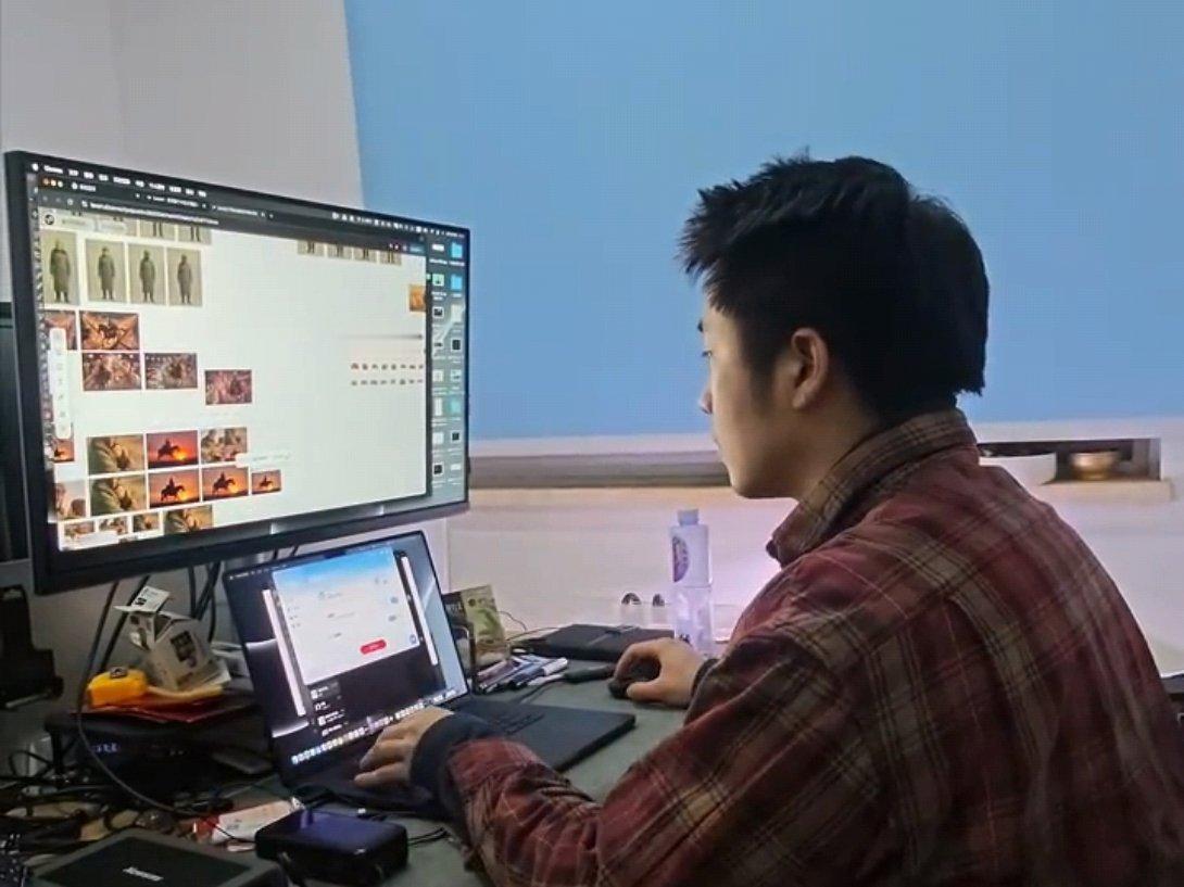 00后为纪念爷爷创作动画获奖上海大学生用AI拍出的年味00后纪念爷爷，特意用AI