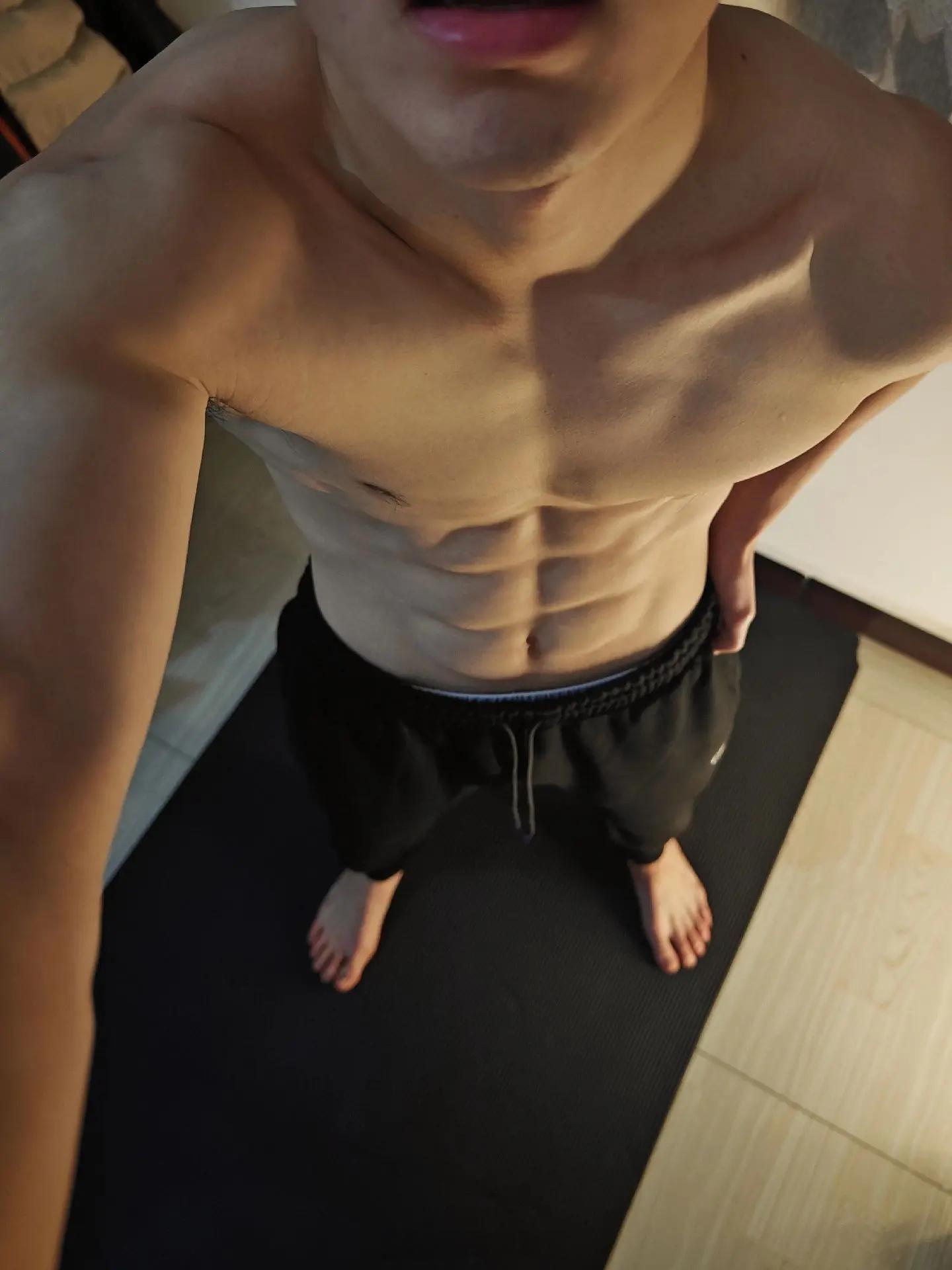 哥们直男吗？[泪][泪][泪] 