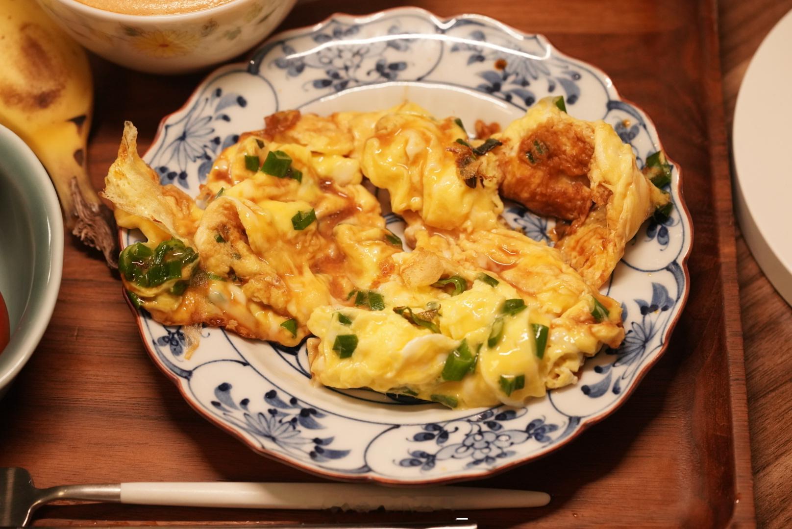 早饭&午饭🍚大米+钢切燕麦+鹰嘴豆，这个组合饱腹感太强了！煮鸡腿，吃的时候淋了