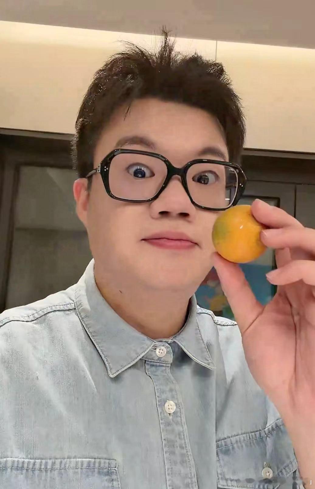 年货最善良的水果  酷的滕今日盒马打卡，逛超市真的太治愈了！满满年货琳琅满目，挑