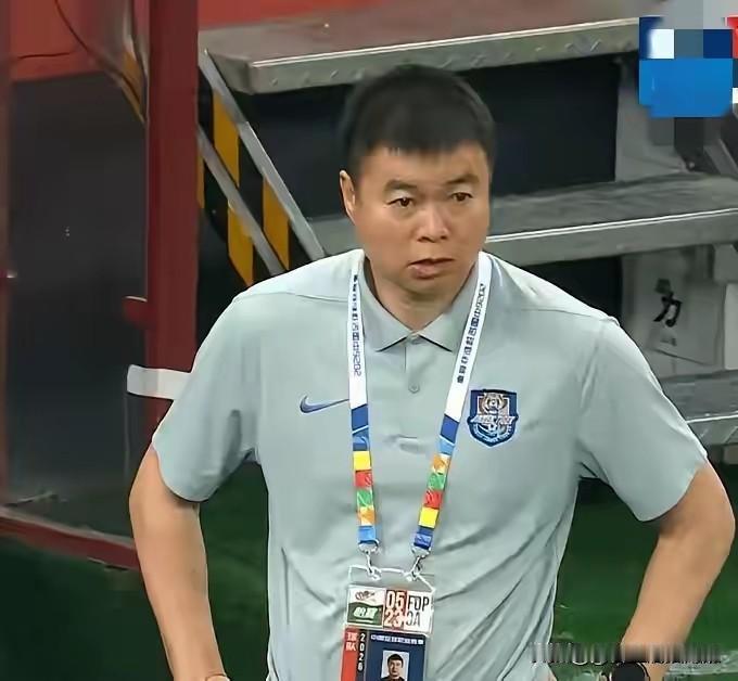 津门虎总算是开胡了！
今天晚上津门虎主场迎战大连英博球队，津门虎1:0胜了大连英