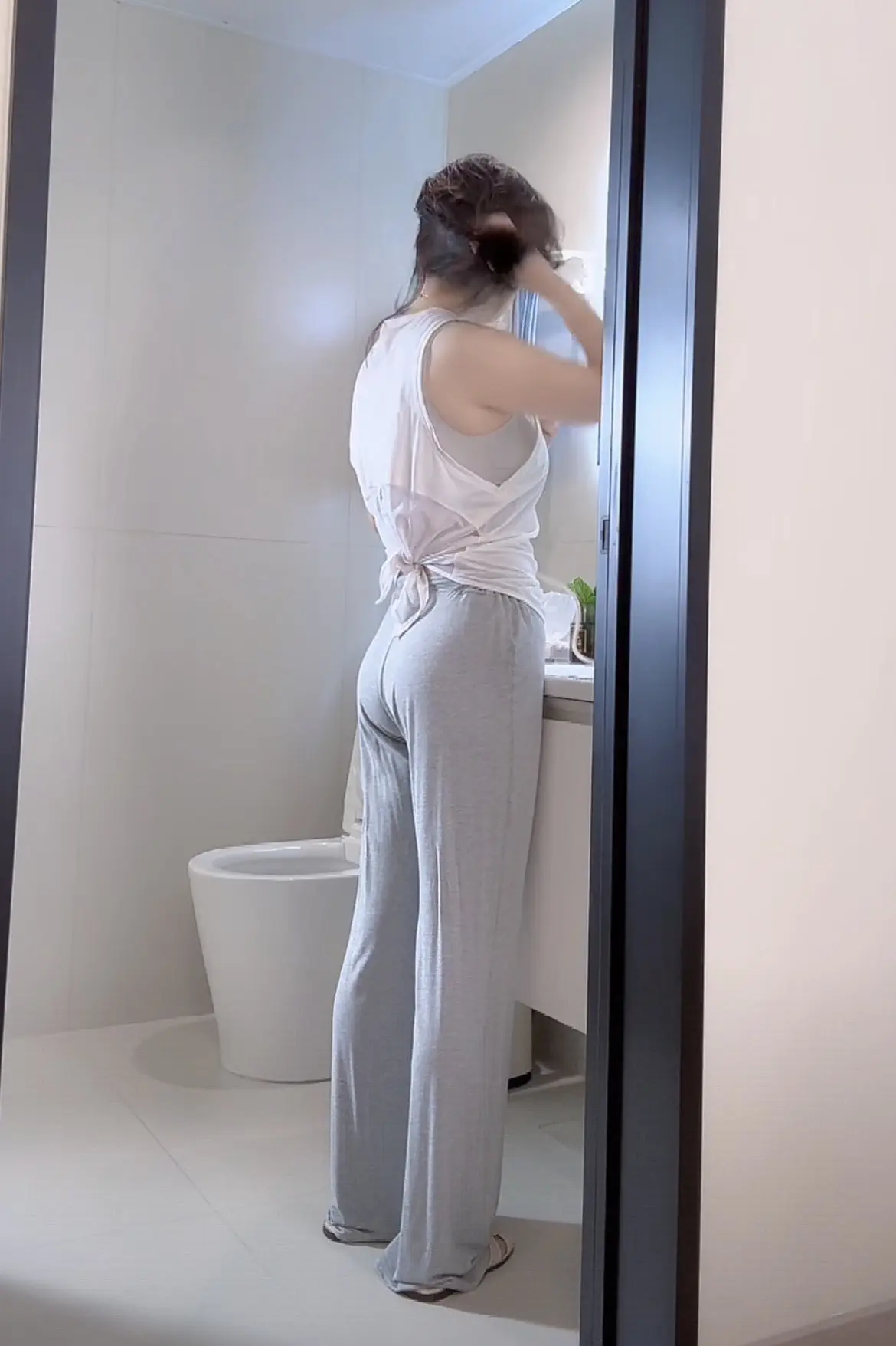 在家也要美美哒 女人味穿搭 轻熟穿搭
