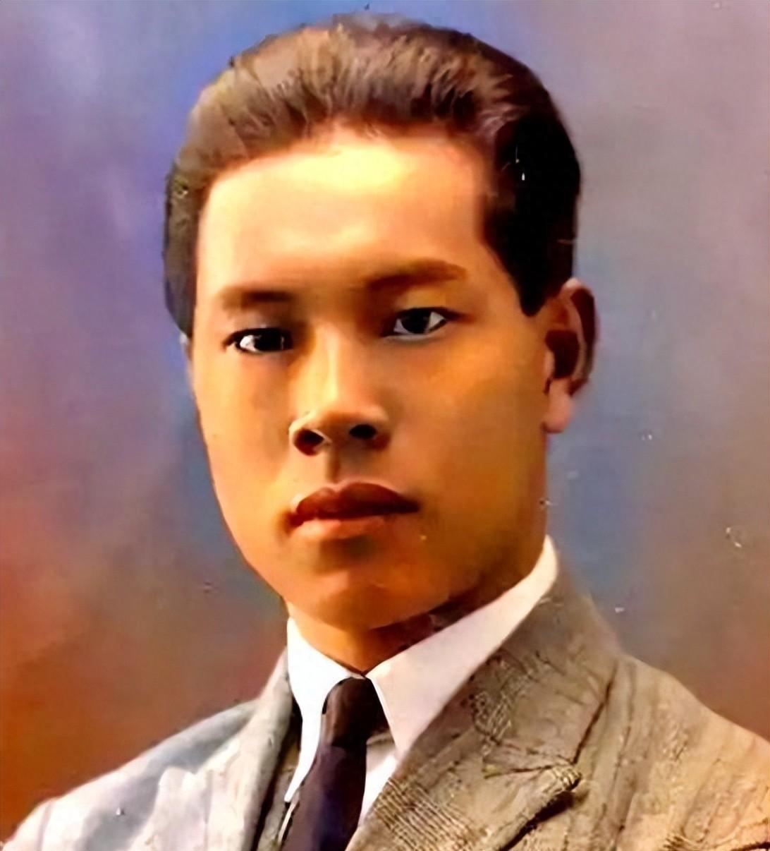 斯大林葬礼上，周总理极为罕见地紧急请求苏联同意，让我们一人能够顺利回国吗？
19