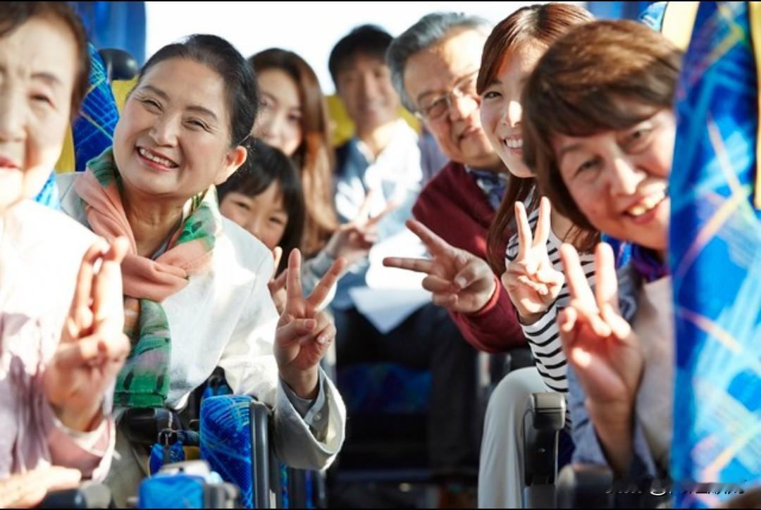 年过四十咋反倒不如老头老太活得自在？
我发现有不少40岁上下的中年人，动不动就那
