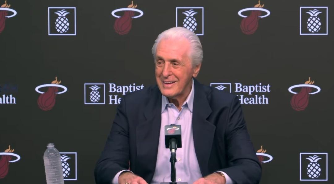 莱利谈近期媒体报道后自己的情况：“赛季结束后我和尼克(阿里森)长谈了一次，我不打