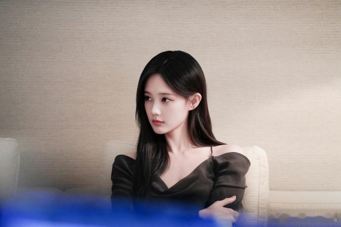 美人余热度口碑双丰收 《美人余》开播即创造新成绩 首日热度突破22714 拿下2