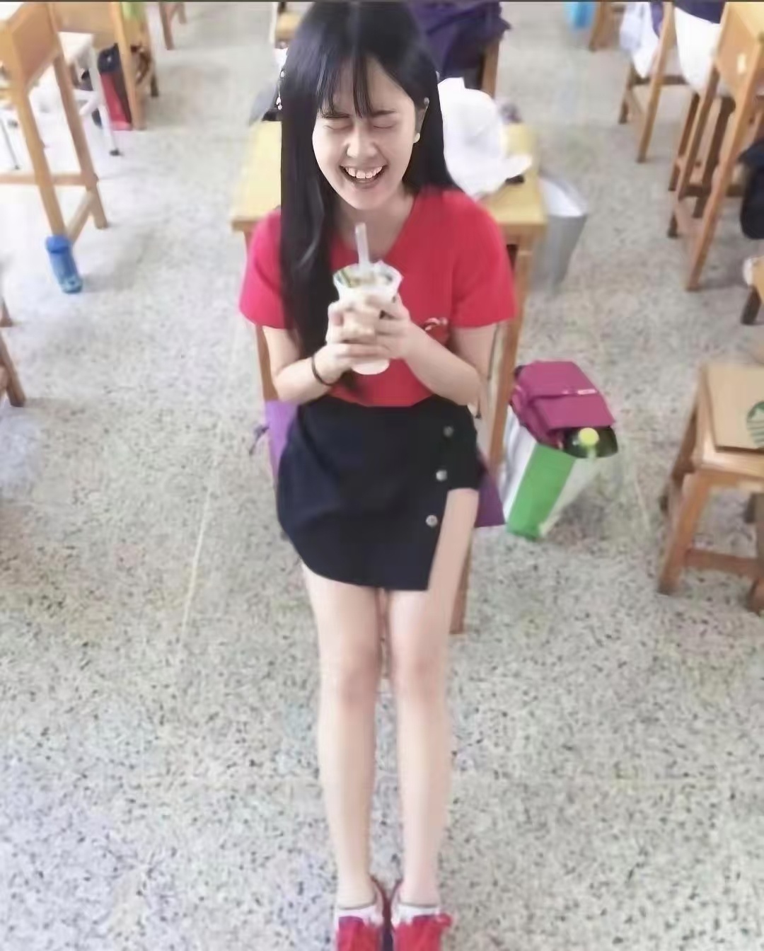 白鹿没出道前，原来是长这样的 