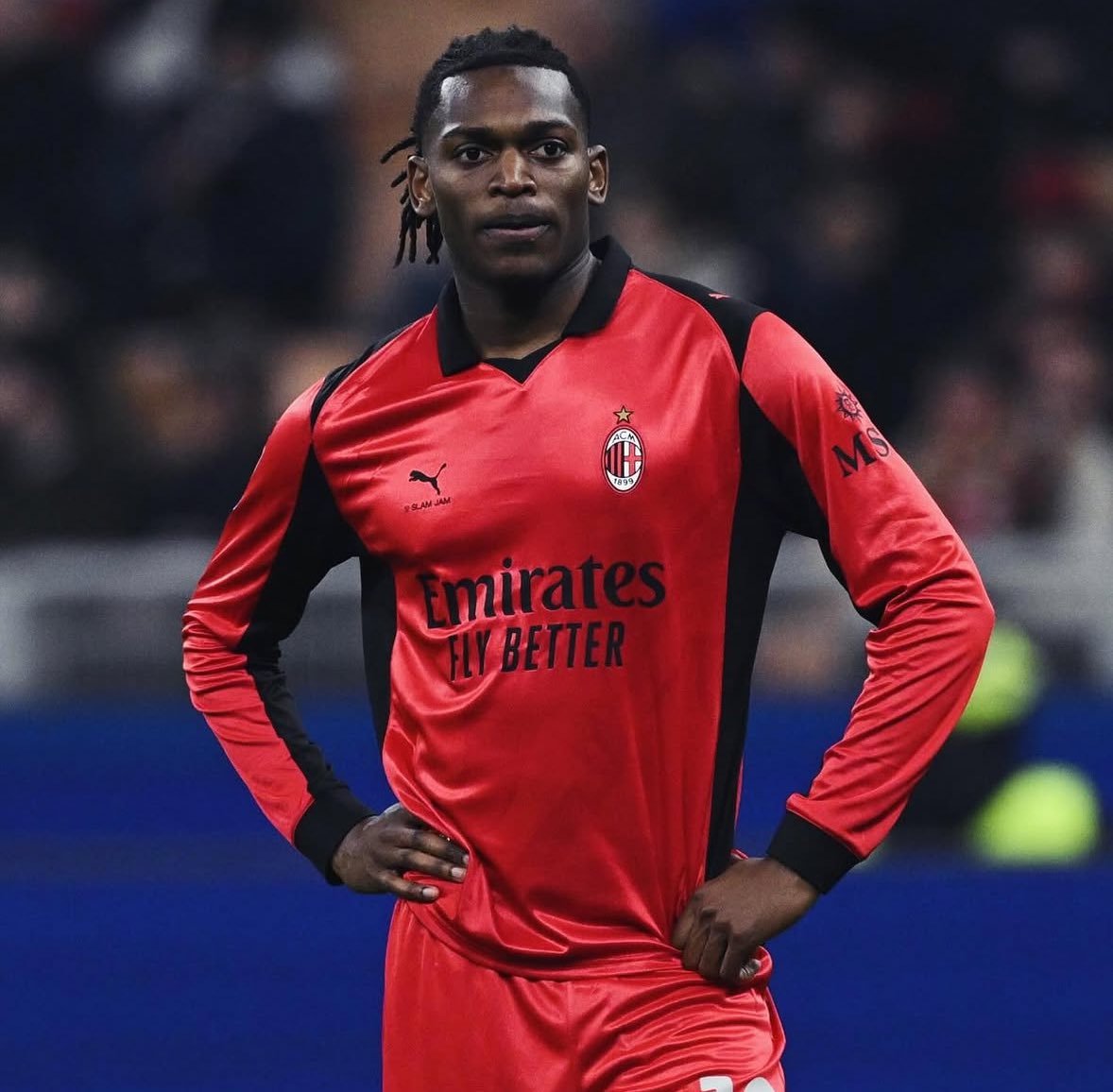 【MN】 👉拉斐尔·莱奥🇵🇹出国就诊以评估其内收肌问题。他将在葡萄牙继续接