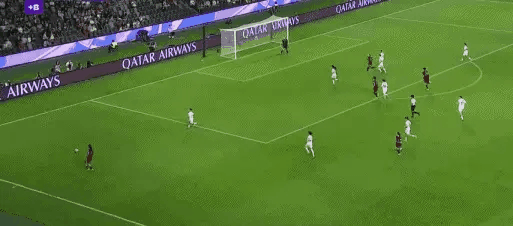 什么！女足也有拜合拉木！[捂脸][捂脸]
该说不说！绍子钦身高确实有优势，块头也