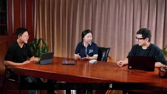 #视频播客开麦计划# #第一个视频播客# 
我们感受的 “我要”，也许并不是真正的自我意志。这段交流