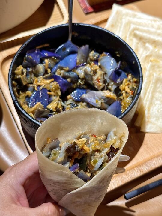 青岛！！ 藏在巷子里的好吃又漂亮的私房菜！！