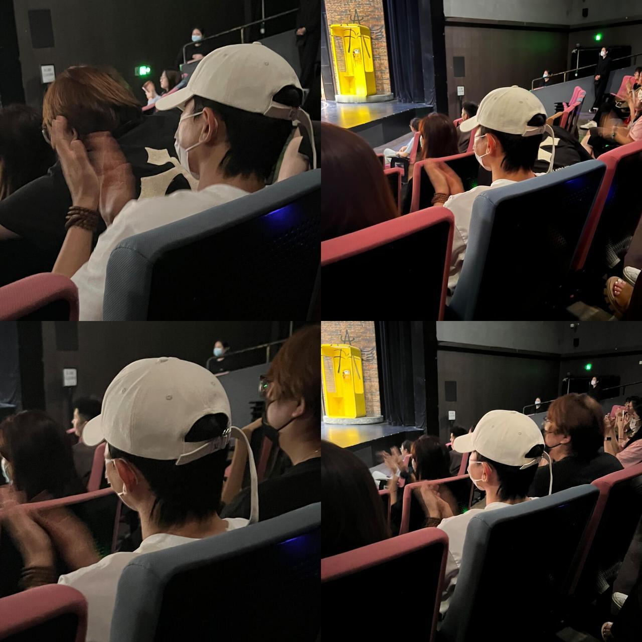 张杰支持谢娜话剧演出！有网友透露，看演出时遇到了张杰，他就坐在自己的前面，戴着白