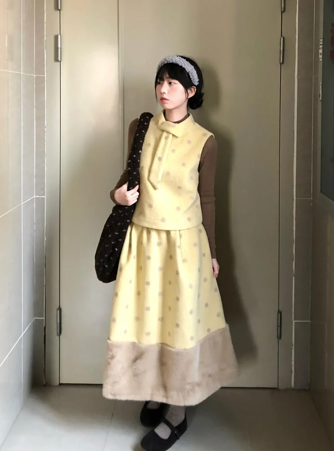 乖乖的一套～期待春天🌤️