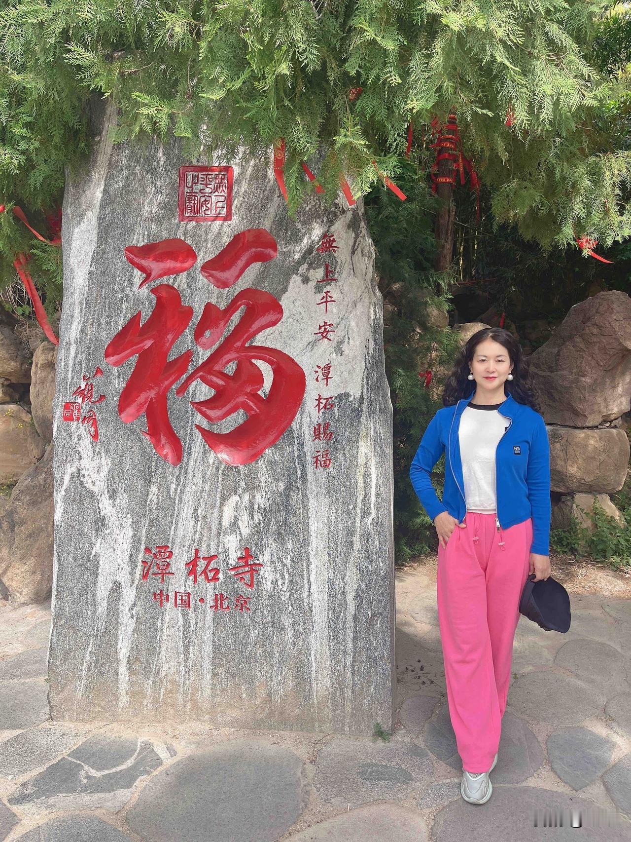 我今年54岁了，人的一辈子很短，以前总是觉得自己前半生碌碌无为，工作了半辈子，也