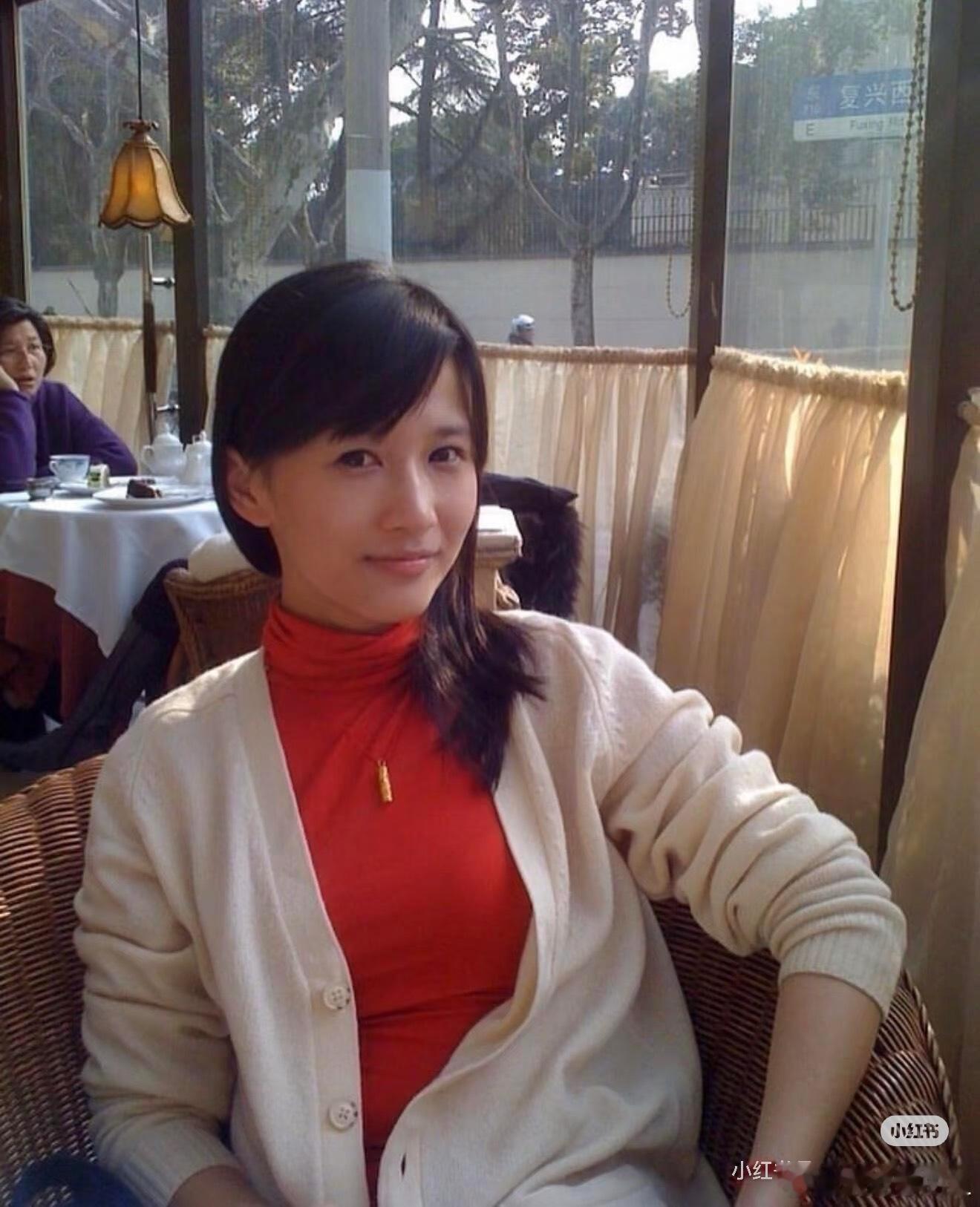 papi酱春晚视频 下架看完了，哈哈哈，说真话被下架了Papi酱的事业能火🔥很