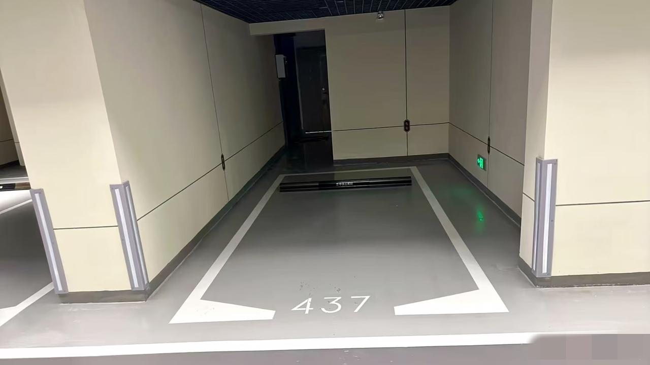 好纠结！这三个车位同样是7.89w，三选一，该选哪个好呢？有经验的老司机帮看看，