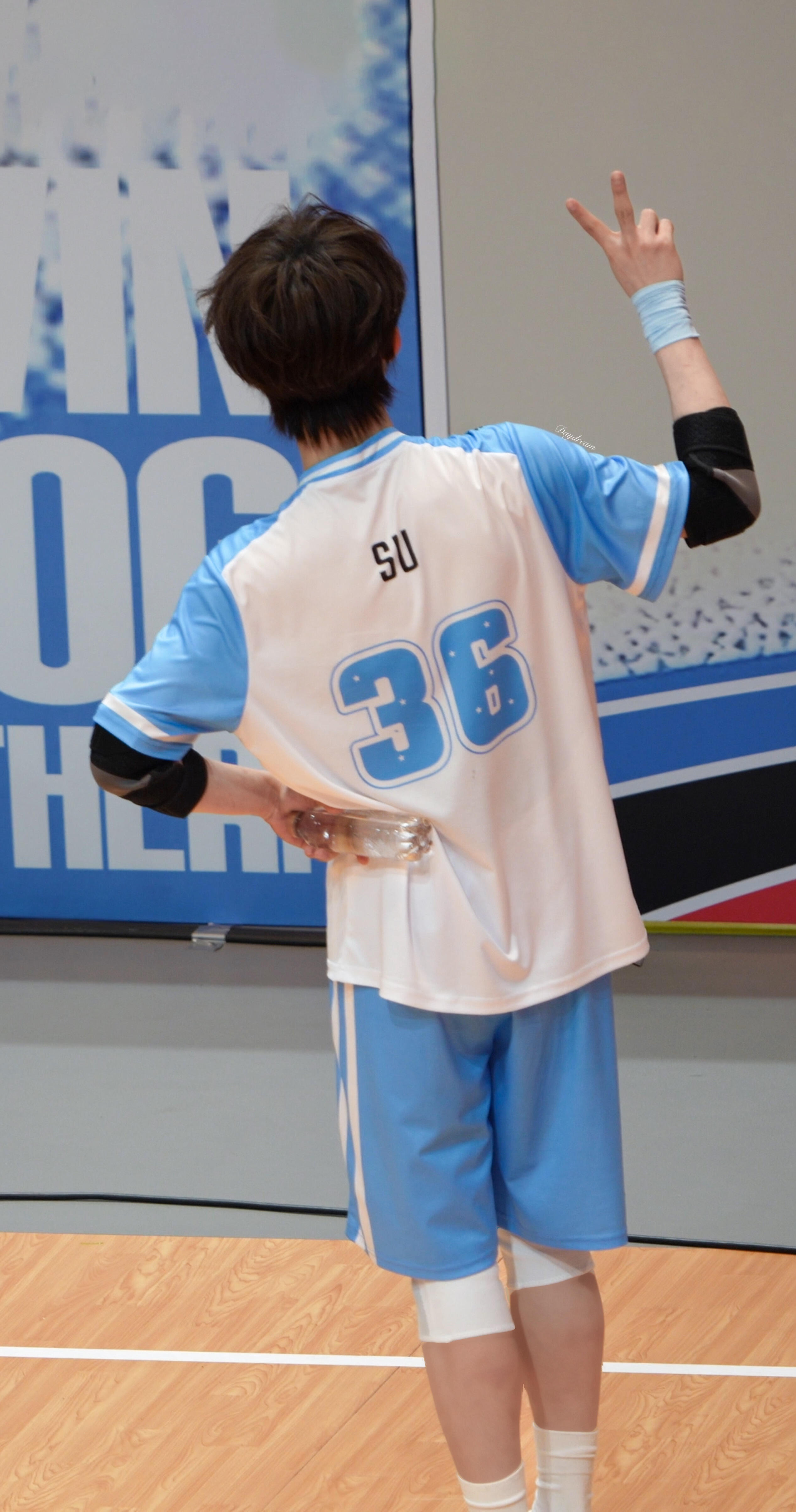 苏新皓兔耳朵跳舞运动会｜苏新皓很萌很萌的一只饼P2真的诠释萌萌的兔子宝宝苏新皓湿