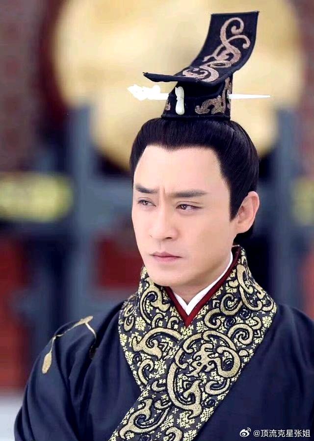 又一老戏骨彻底塌房！修庆出轨录音曝光，狂骂女方还称老婆全家支持
 
内娱老戏骨的