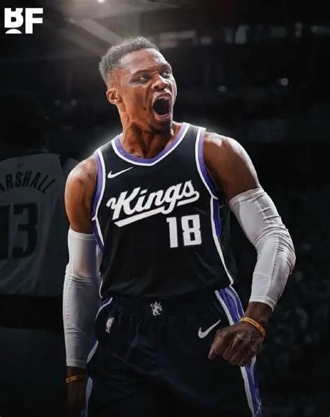一觉醒来，NBA就传来两则惊天消息！

1、威少宣布退役。难道是因为新赛季没找到