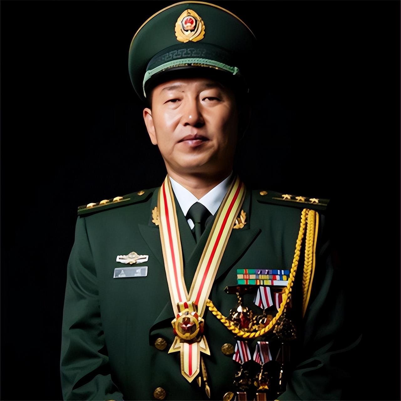 2008年，3名中国联防队员执勤时被匪徒砍杀，指挥员到达现场后，直接下达了一个违