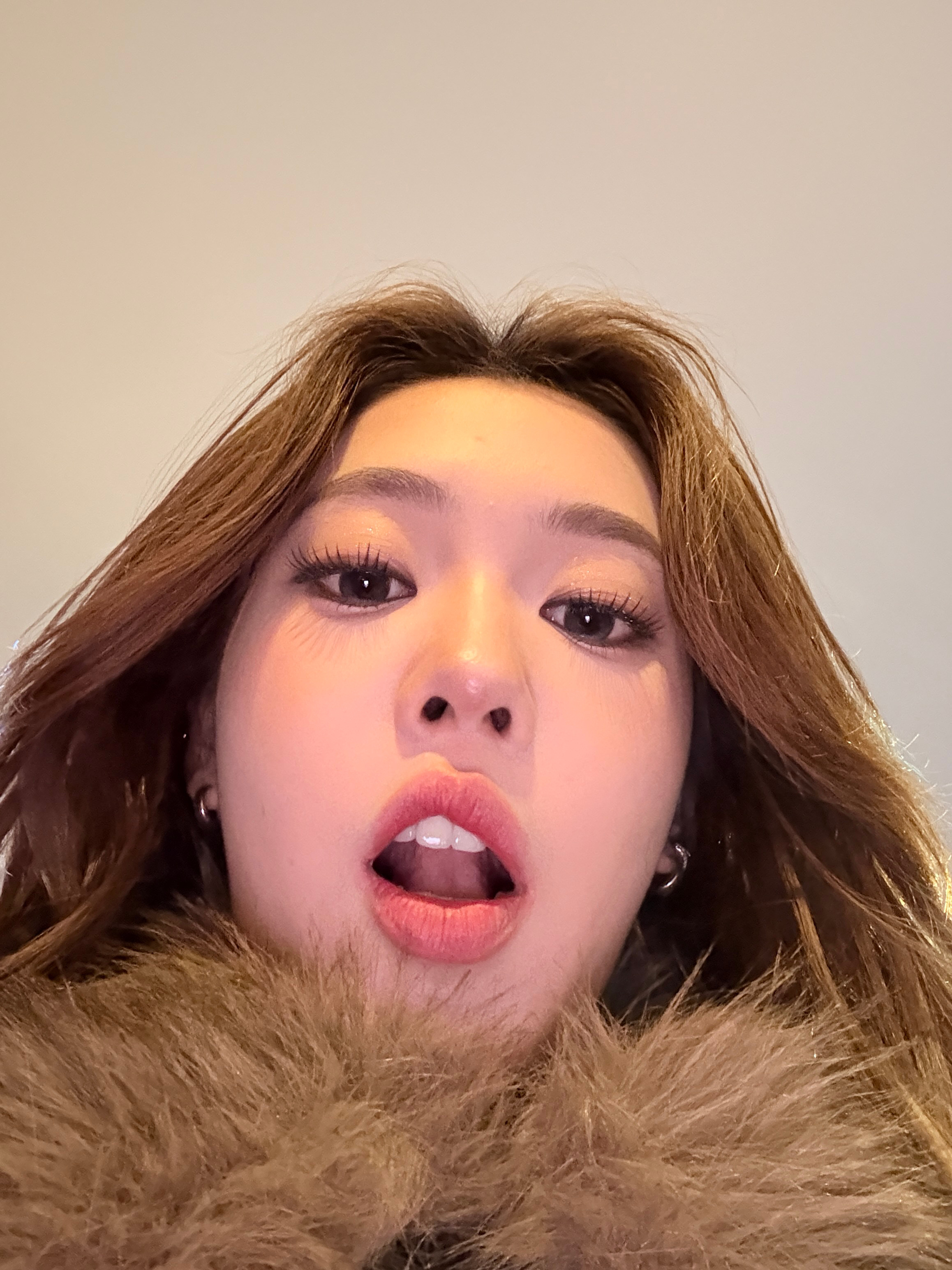 老婆们偶七点啵啵一会🫘～～七点见