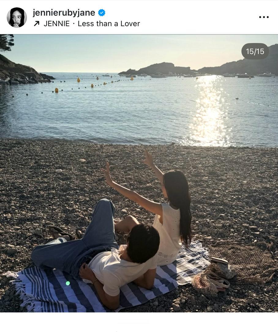 Jennie新歌MV疑似走光这竟然是jennie本人亲自在ins发的照片，jen