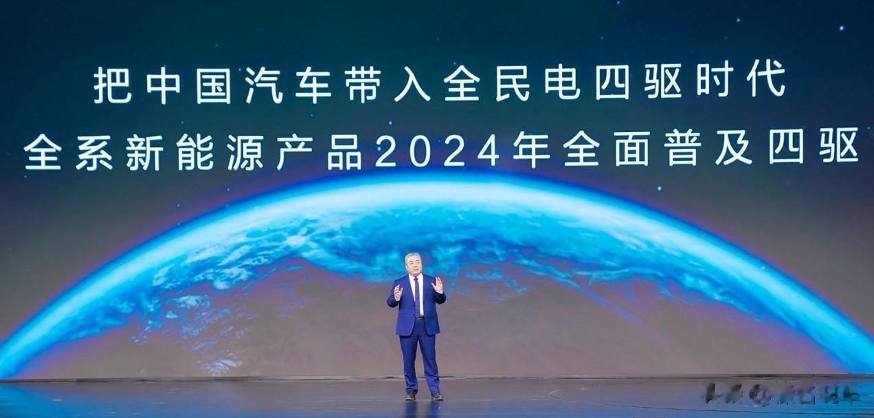 看到有人说长城汽车的坦克500 Hi4-T是越野车迷们翘首以盼很久的车，仔细去看