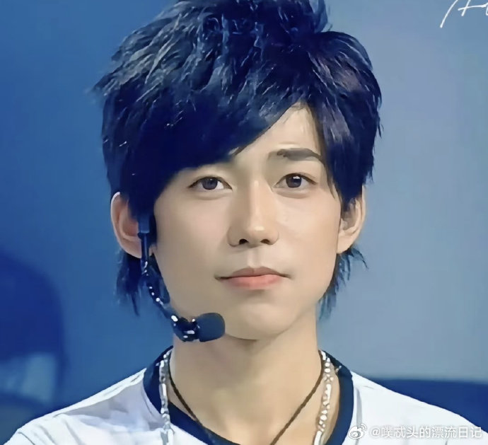 周杰伦儿子长得好像苏醒Allen 看了都要沉默！周杰伦儿子这长相，说苏醒亲生的都