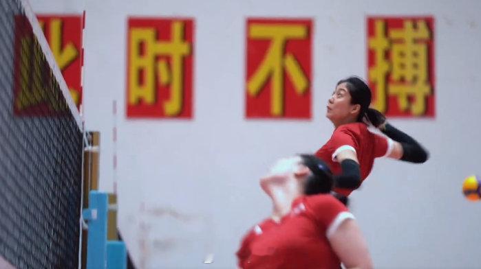 训练中的高意同学 朱袁张1块2毛9[超话] 中国女排 集训 ​​​