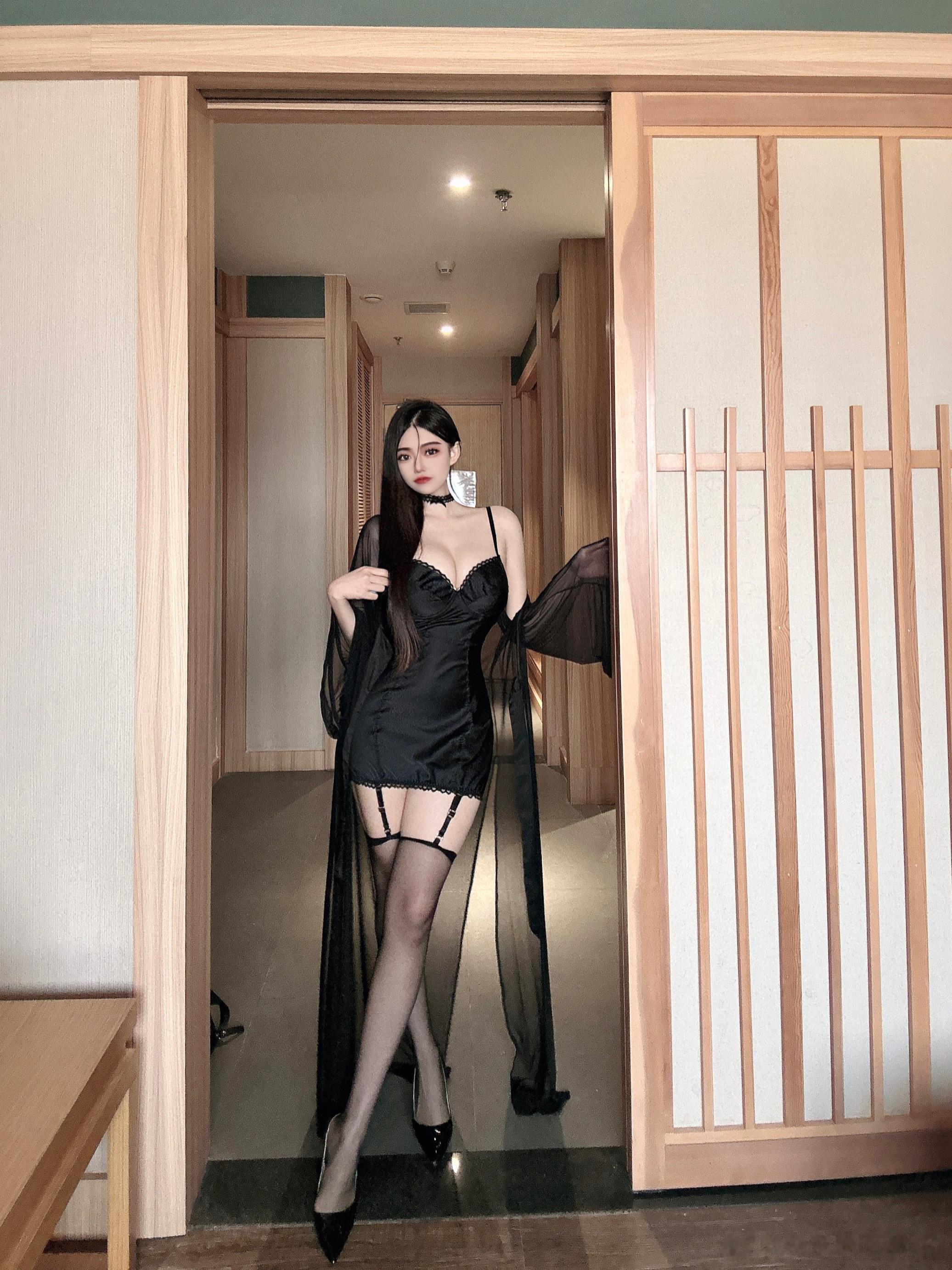 🄹🅄🄻①⑨  ​​​