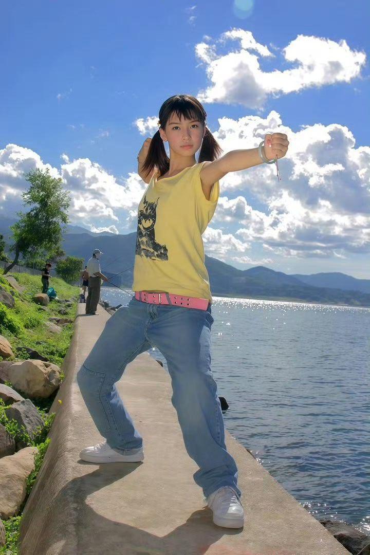 Angelababy15岁写真 穿越时光，看看baby少女时代的青涩模样，满满的